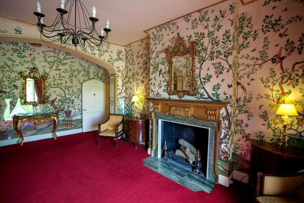 Гостевой дом Donnington Grove Ньюбери Экстерьер фото